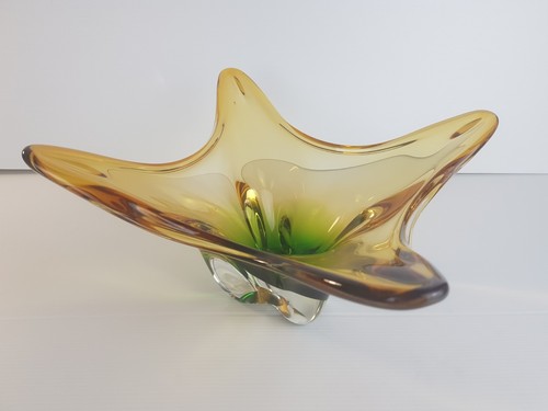 Percha estilo Murano ámbar verde soplada a mano moldeada años 60 cuenco de vidrio macizo - Imagen 4 de 17