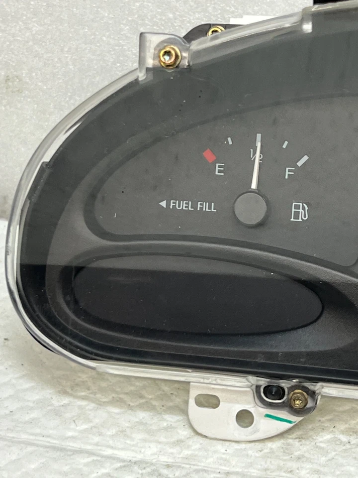 Cuadro de instrumentos velocímetro Ford Escort 1998 F6CF-10C956-AE fabricante original (75 D) Foto 4 de 4