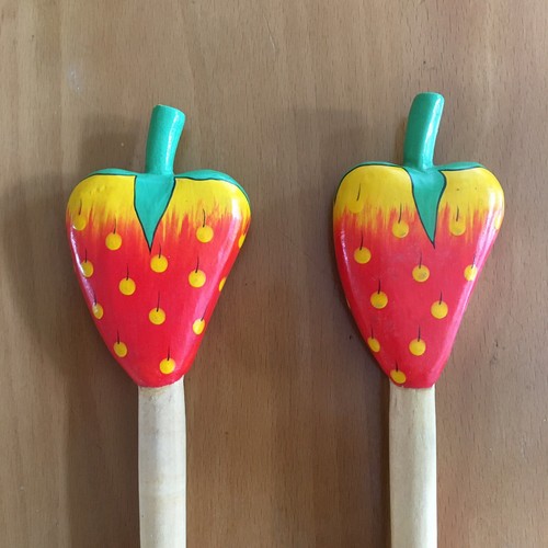 Salatbesteck Set handbemalt Erdbeere Obst Handarbeit in Bali 25+ Jahre alt 30cm - Bild 1 von 8