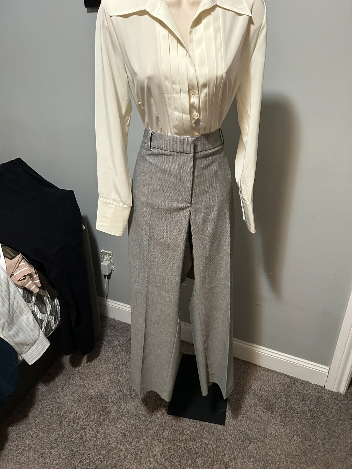 Picture 1 of 7