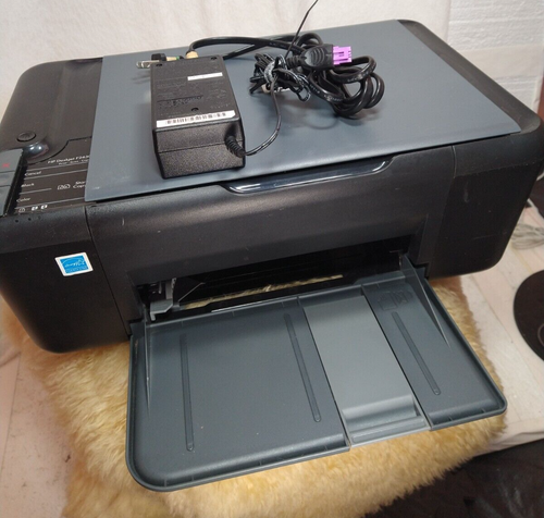 HP DESKJET F2430 ALL-IN-ONE INKJET PRINTER WITH POWER CORD - PARTS OR REPAIR - Picture 4 of 17