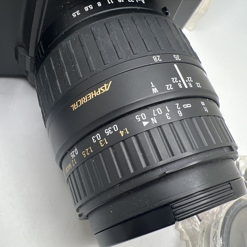Cámara fotográfica Pentax SF10 35 mm con lente zoom asférico 28-80 mm, manuales, estuche - Imagen 4 de 12