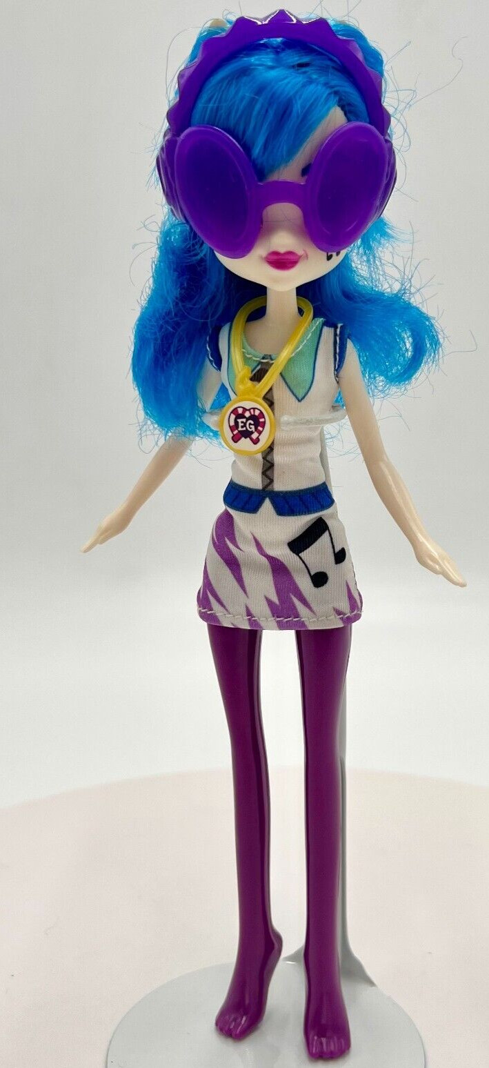 Dj Pon 3 School Spirit Doll