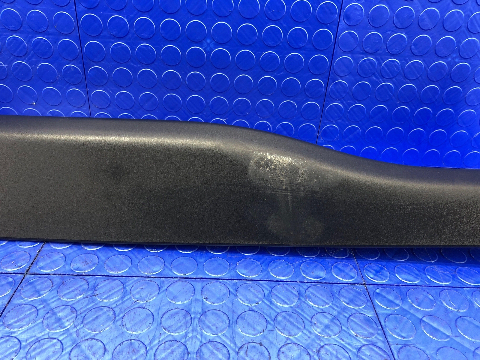 2014-2019 BMW I8 OEM FRONT LEFT DOOR SCUFF PLATE PROTONIC EDITION 7314938
