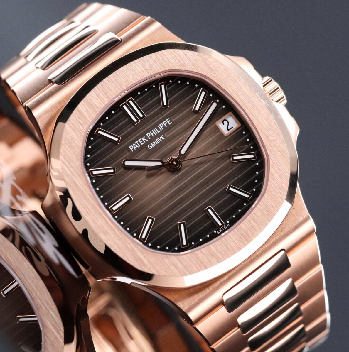 Patek Philippe Nautilus 5711/1R Rose Gold 40mm Brown Dial Bracelet