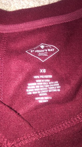 St. John's Bay Fleece Sweatshirt V- Neck Women's XS New - Picture 10 of 12