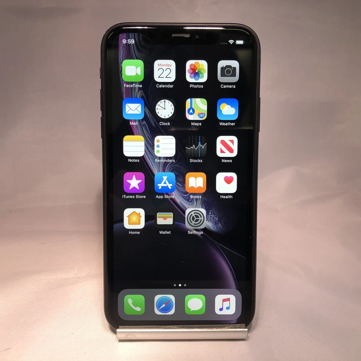 Apple iPhone XR 128GB Black Unlocked Fair Condition 190198776525