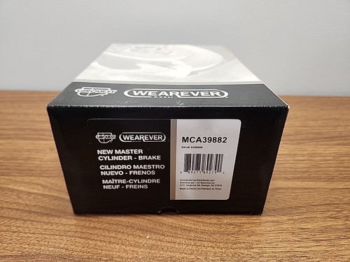 Carquest Wearever Brake Master Cylinder MCA39882 ~ Brand New in Original Box