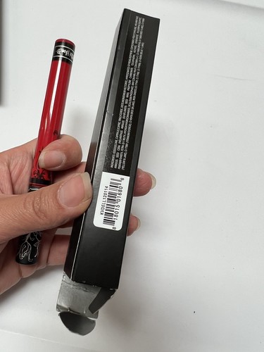 Kat Von D KVD Everlasting Liquid Matte Lipstick 0.22oz OUTLAW KVD Brick Red NIB - Picture 4 of 4