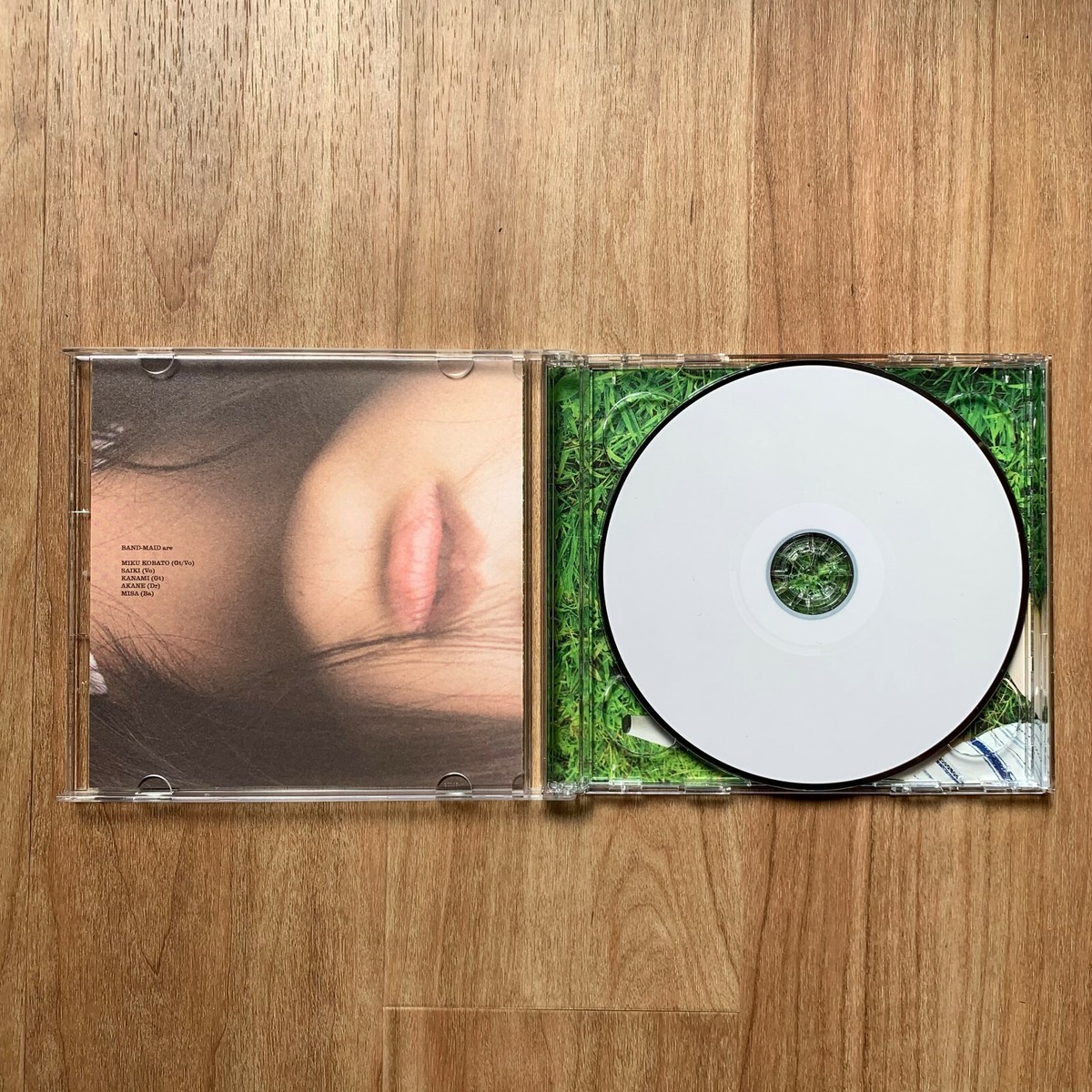 BAND-MAID Daydreaming / Choose me CD & DVD First Limited Edition