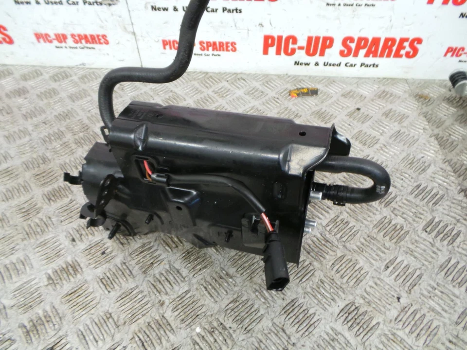 Carcasa filtro combustible VOLKSWAGEN TRANSPORTER T6 2015-2023 2.0 diésel 7E0127224C Foto 2 de 4