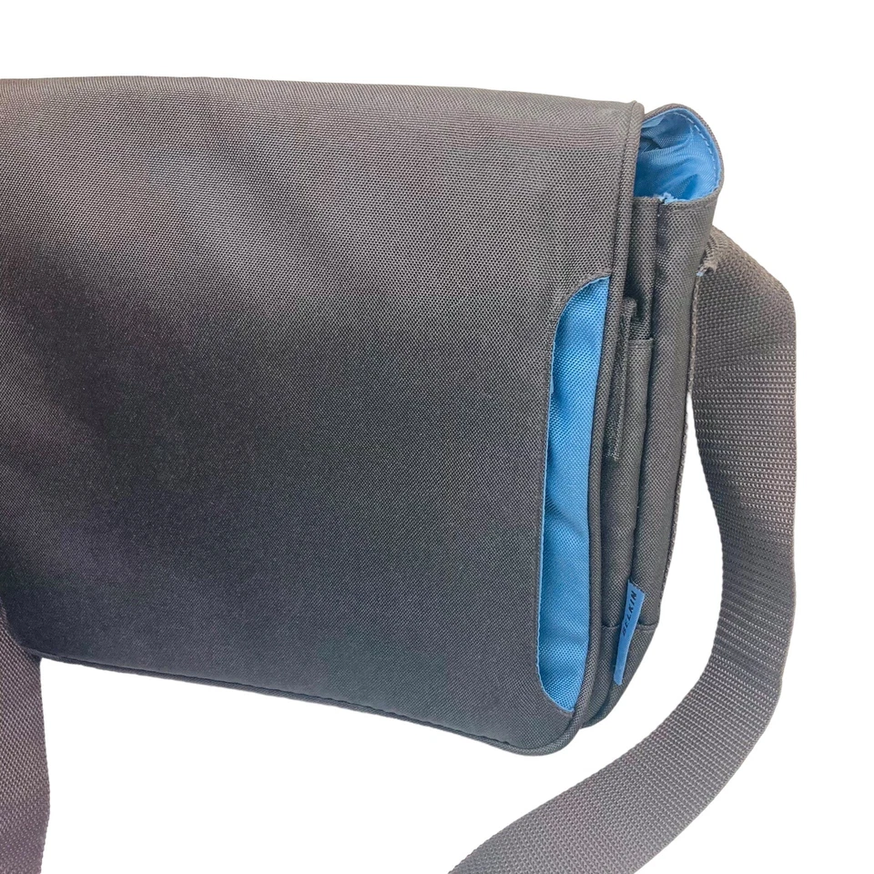 Bolsa de almacenamiento de viaje acolchada Belkin negra/azul - cierre con solapa 10x9x3" bolsa para tableta Foto 2 de 4