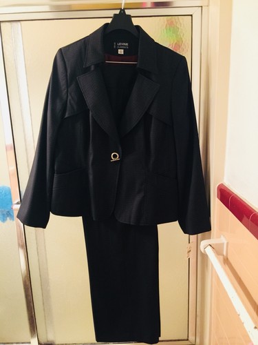 NWT Larry Levine Classic 2 Piece Pant Suit; Sz18; StripeLong Sleeves; Lined; $80 - Picture 7 of 11
