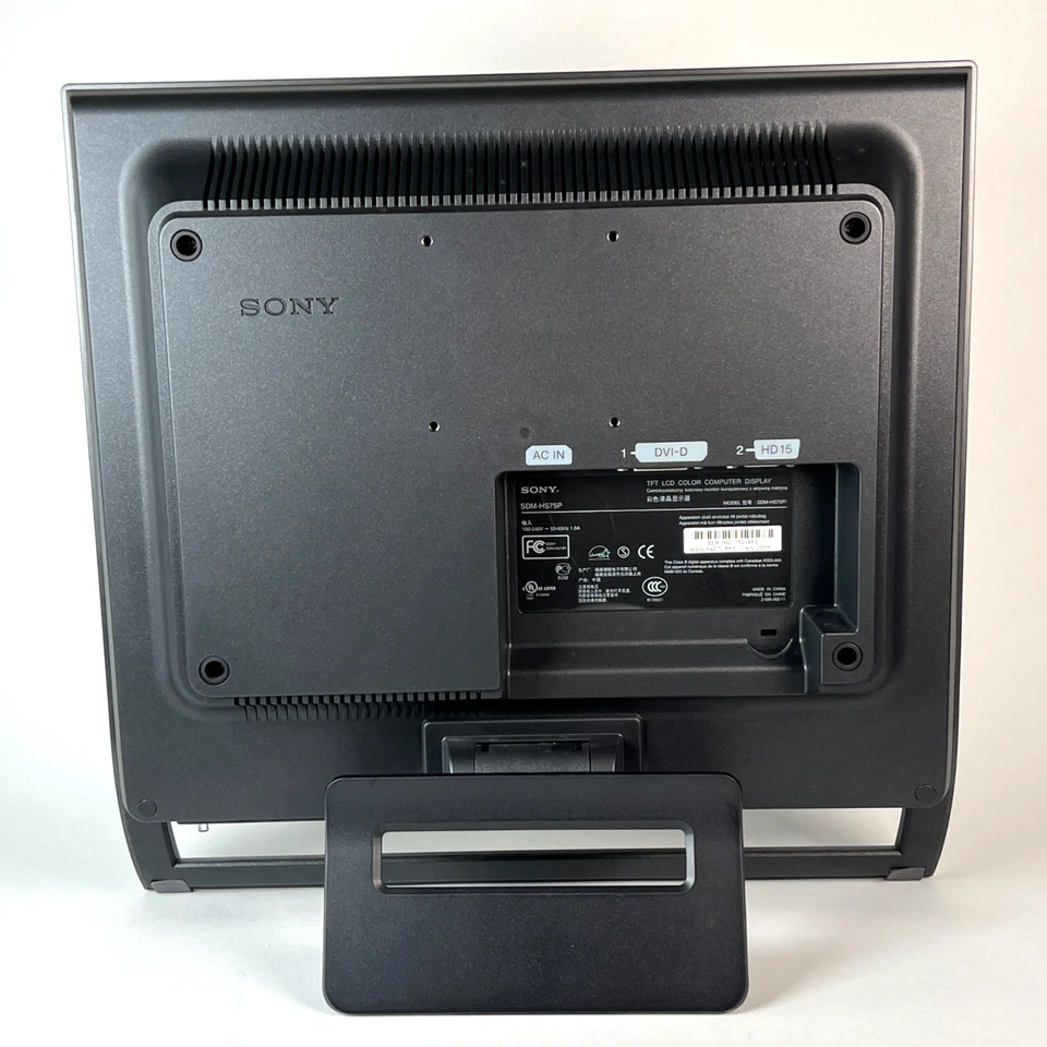 Tested ✅ - 17" Design Monitor Sony SDM-HS75P Retro Computer - Bild 4 von 4
