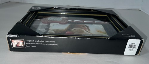 Furry Friend Scrapbook Shadowbox Photo Frame 6 x 4 Photo Opening - Picture 3 of 6