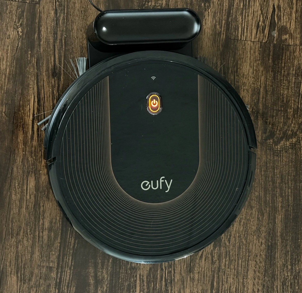 EUFY T2130 RoboVac 30C Max Robot Vacuum Cleaner w Dock Charging Base PoR B111