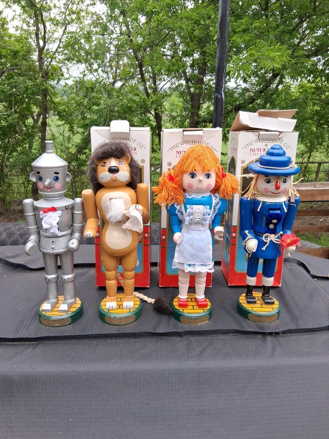 Vintage Kurt Adler Wizard of Oz Nutcrackers Complete Set of 4- 14" Xmas Decor
Opens in a new window