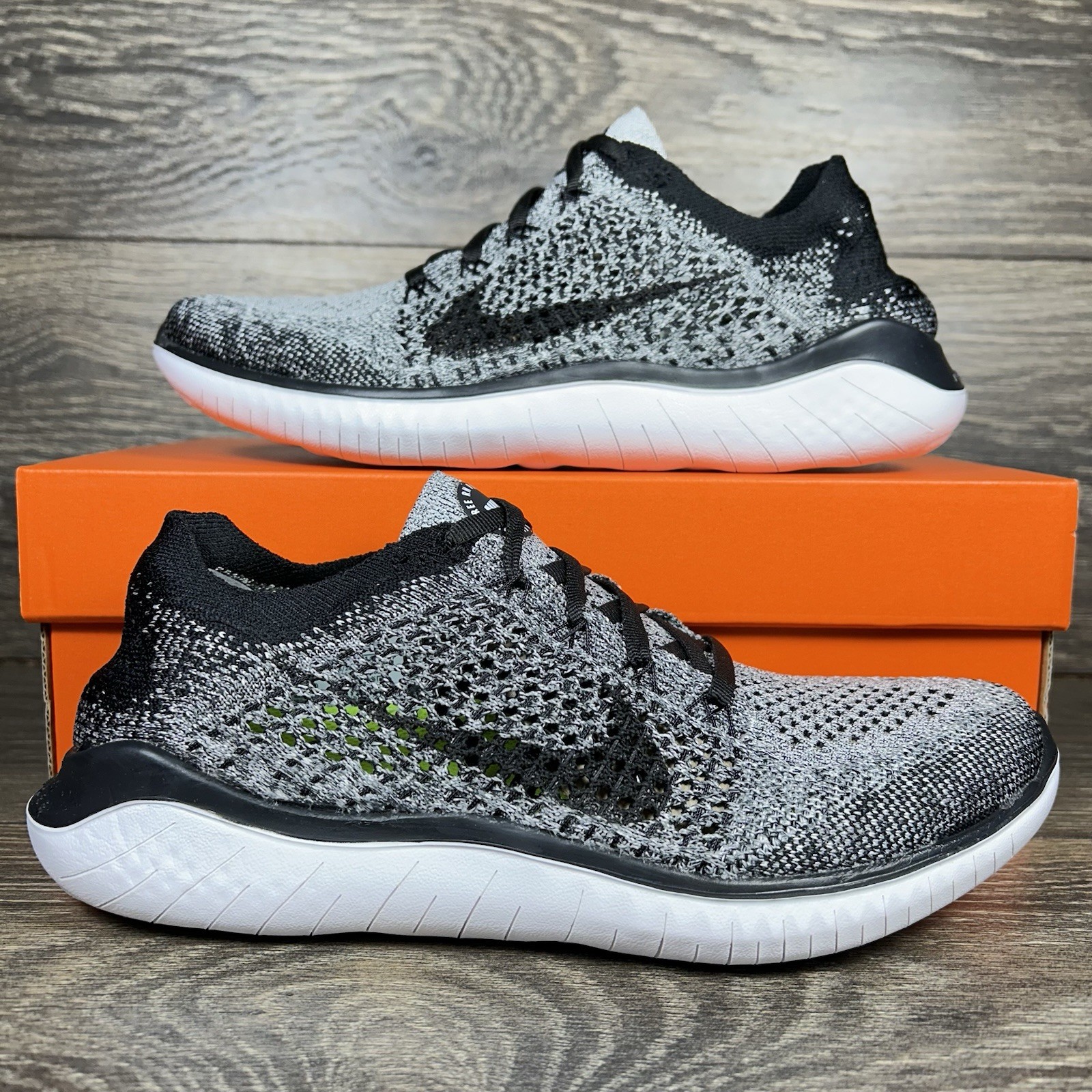 2017 NIKE FLYKNIT TRAINER OREO US9.5 新品 【公式通販】