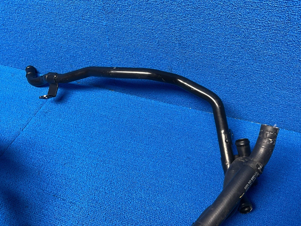 Juego de tubos de manguera de agua refrigerante Bentley Continental GTC 2006-2010 OEM Foto 2 de 4