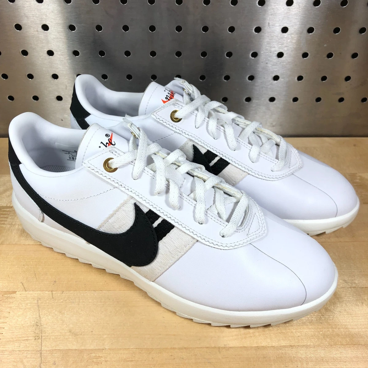 Nike cortez hotsell golf shoes