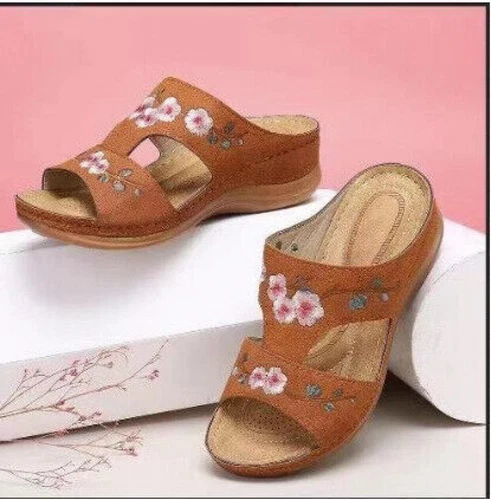 Womens Wedge Heel Slip On Sandals Flower Beach Ladies Walking Mules Shoes Summer - Picture 7 of 18
