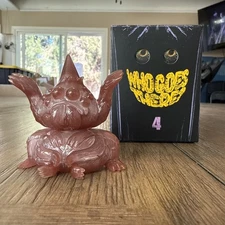 Unbox Industries Who Goes There Wave 4 Bwana Spoons Variant Sofubi Kaiju Toy ￼