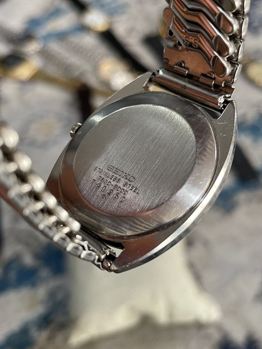 Seiko Quartz 7830-8000 Wrist Watch Emblem Japan Made WORKING