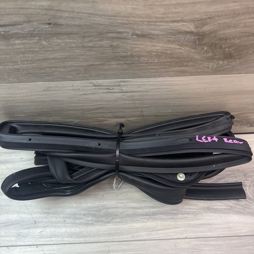 ✅14-19 Infiniti Q50 REAR Left LH Driver Side Door Weatherstrip Strip Rubber OEM - Picture 14 of 15