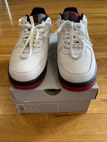 Nike air force 1 low 07 Size 8.5 US Men 