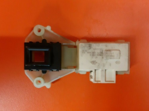 Washing Machine INDESIT IWB6113 UK  DOOR LOCK