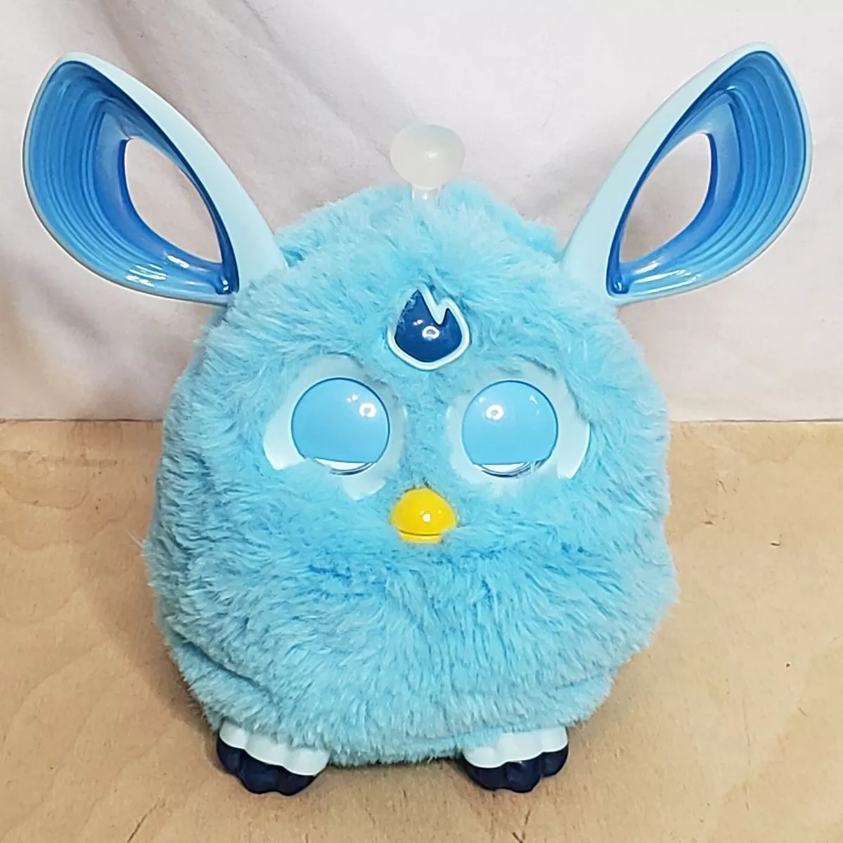 Sale 99.FURBY Connect Bluetooth Interactive/connects to A Virtual Furby  World /talking Greatgood Used Condition/connect to App for Play 