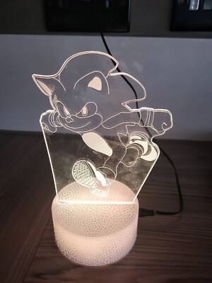 Sonic The Hedgehog 3D Illusion LED Licht Lampe + 2 Designs & Fernbedienung 