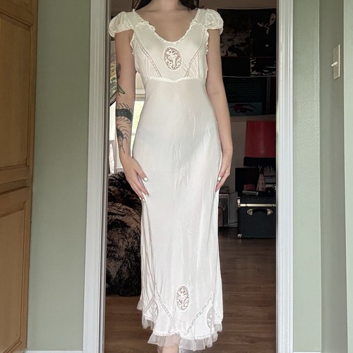 1940s Bridal Lace Medallion Slip Dress