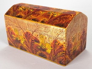 Vintage 2003 Francisco Coronel Signed Olinala Guerrero Mexico Box - Gold,Jaguars