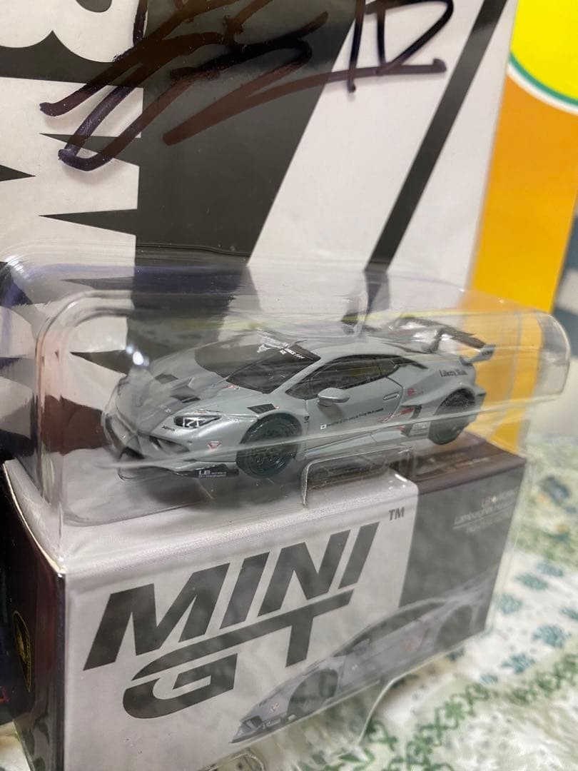 MINI GT Liberty Walk ゴールド署名 WATARU KATO KATO MINI ゴールド署名 WATARU Walk Liberty GT