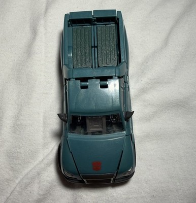 Transformers Generations Deluxe Class Sergeant Kup Complete