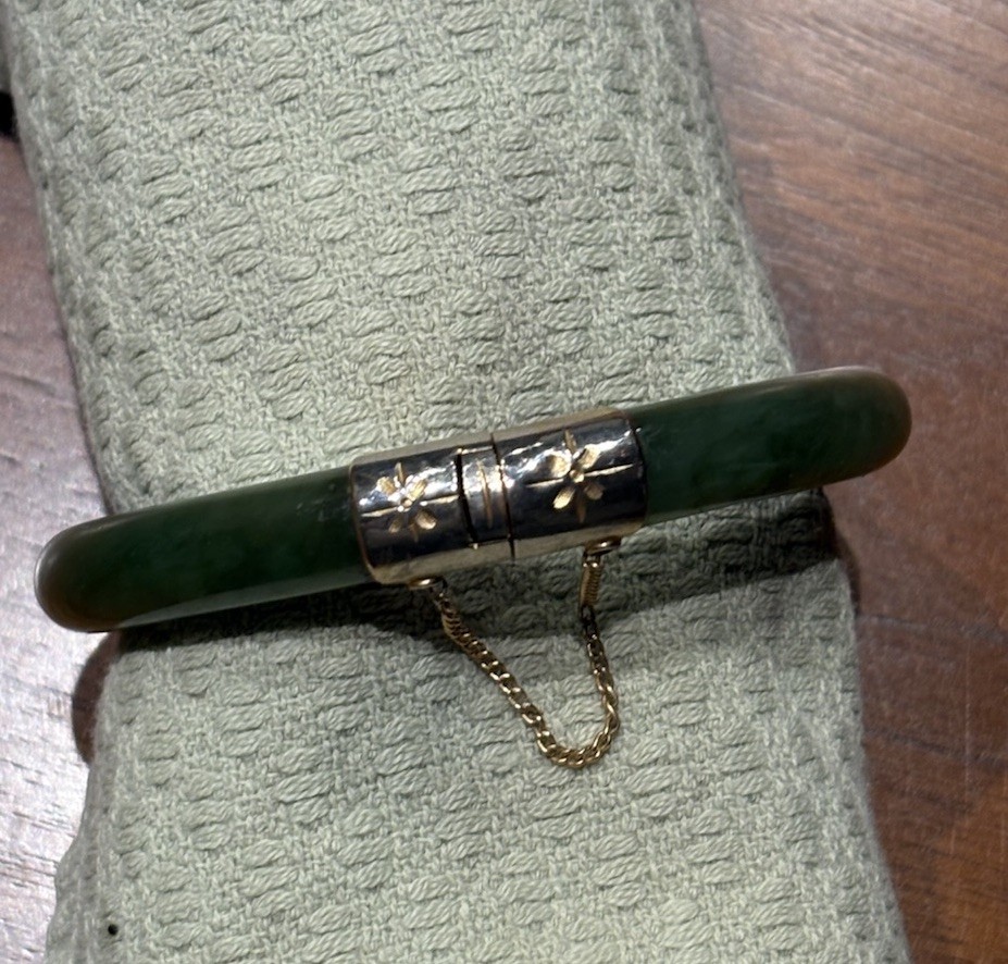 Vintage Jade Hindged Braclet 14k Gold Etched