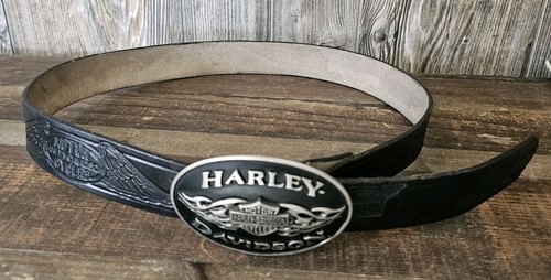 Harley Davidson 42” Black Tooled Leather Belt And Buckle Very Good Condition 