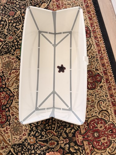 Stokke Flexi Bath - Collapsible Bath Tub - Babies, Toddlers & Children 0-24 Pets