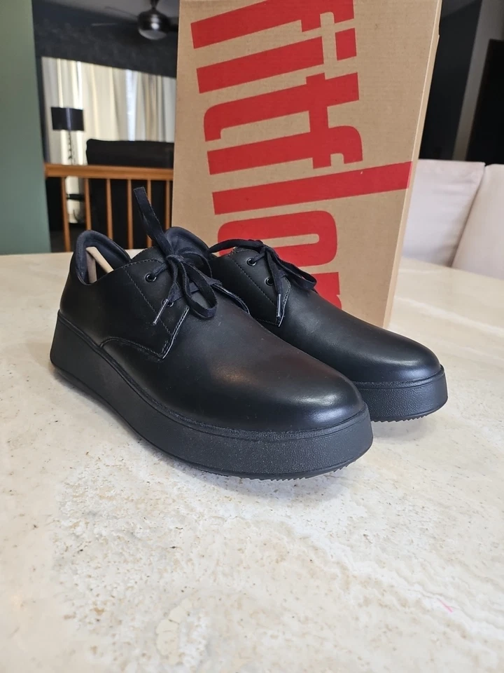 FitFlop modo F negro, cuero forma plana con cordones Debbie's, ¡nuevo! Talla 10. Foto 3 de 4