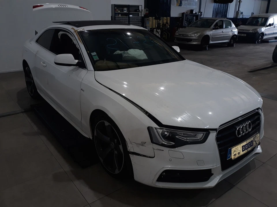 8R0615301D DISCO DE FRENO DELANTERO / 8R0615301D / 1498880 PARA AUDI A5 COUPE 8T 3. Foto 2 de 4