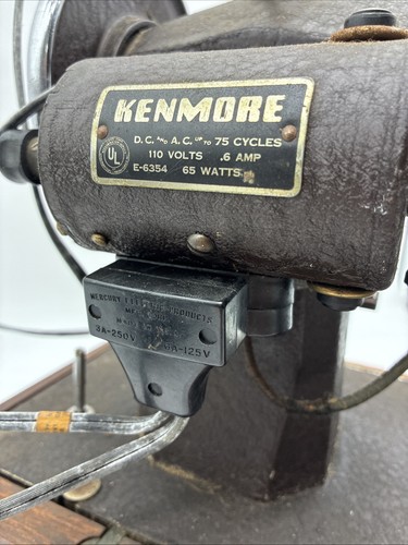 Kenmore Sewing Machine Model E6354 – 65W, 110V, Vintage W Case UNTESTED READ - Picture 9 of 11