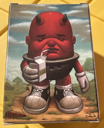 Bob Dob Luey Bad Habits Drinking Red Devil Strangeco Vinyl Figure - Picture 3 of 6