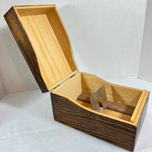 Vtg. Oak File Box Index Card File Wooden Box 9 1/2” Long Holds up to 4 x 6” Card - Picture 6 of 8