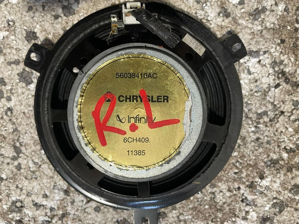 Jeep Grand Cherokee 2003 altavoz puerta trasera izquierda 56038410ac dañado C466 Foto 3 de 3