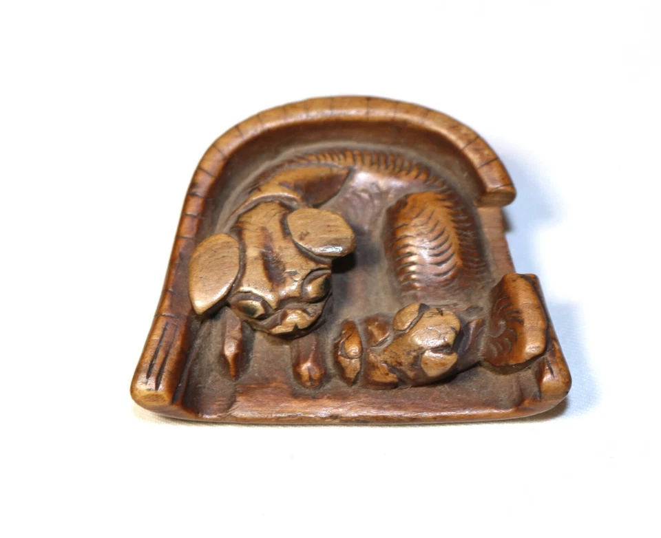 Raro antiguo hecho a mano 1800 japonés foo perros boj inro netsuke madera tallada Foto 2 de 4
