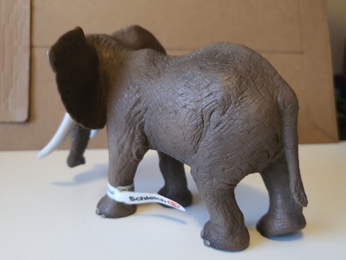 Schleich 14341 African Elephant Male RETIRED figure - Picture 2 of 7