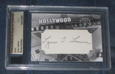 PLAN 9 FROM OUTER SPACE LYNN LEMON AUTOGRAPH CARD 1/1 FAMOUS FABRICS INK HOORAY