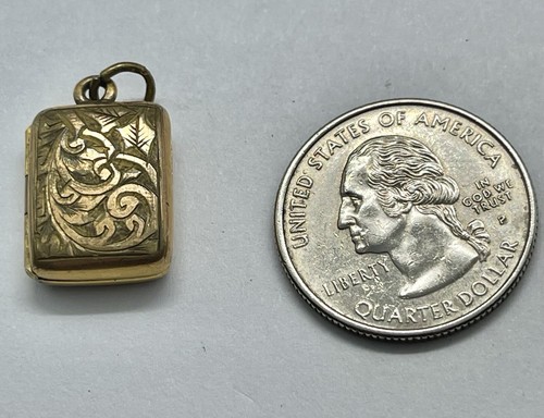 Art Nouveau T & H Ivy Leaves & Scrolls Rolled Gold Rectangle Locket Pendant - Picture 8 of 8