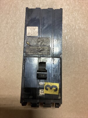 Square D Q1B3100 3 Pole 100 Amp Circuit Breaker 240 V A65